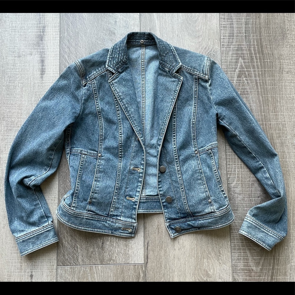 Elie Tahari Jean Denim Jacket Size Small